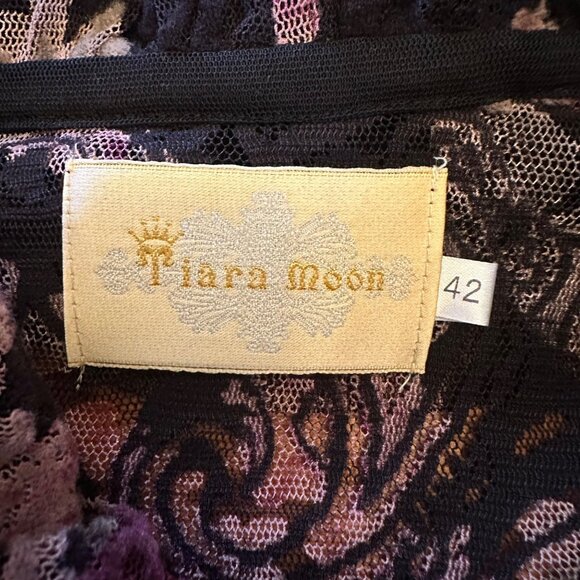 Elegant Tiara Moon Floral Lace Ruffle Cardigan Jacket With Ruffle Collar & Trim - Picture 5 of 10